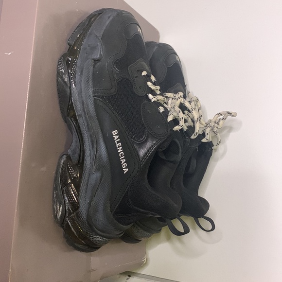 Balenciaga triple s - Picture 5 of 7